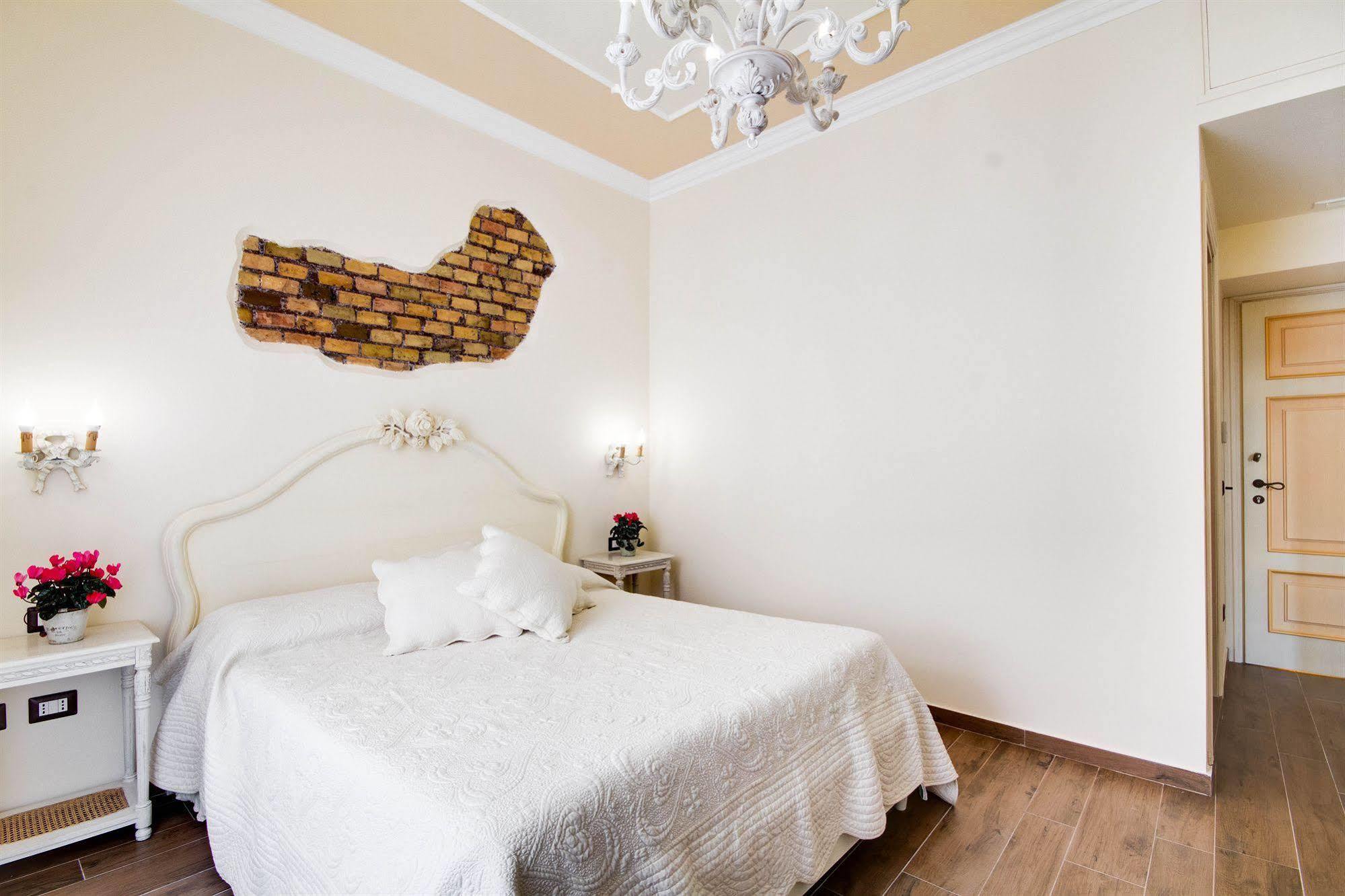 Lunaria Suites Rome Vaticano Экстерьер фото